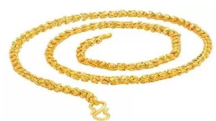 गले में पीतल की चेन पहनने के 10 अद्भुत फायदे