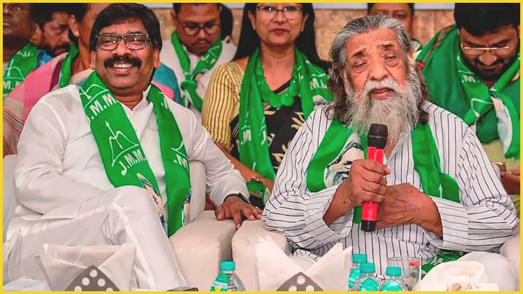 1980 में शीबू सोरेन पहली बार लोकसभा पहुंचे। उन्होंने दुमका से चुनाव जीतकर संसद में आदिवासी मुद्दों को उठाया।