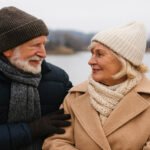 सर्दियों में बुजुर्गों की सेहत का विशेष ध्यान कैसे रखें