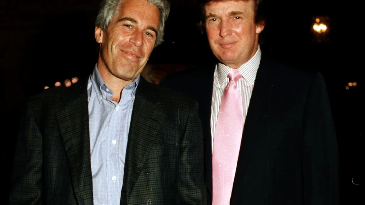 Jeffrey Epstein: व्हाइट हाउस की सफाई, ट्रंप ने जेफरी एपस्टीन से बहुत पहले ही तोड़ लिए थे सारे रिश्ते