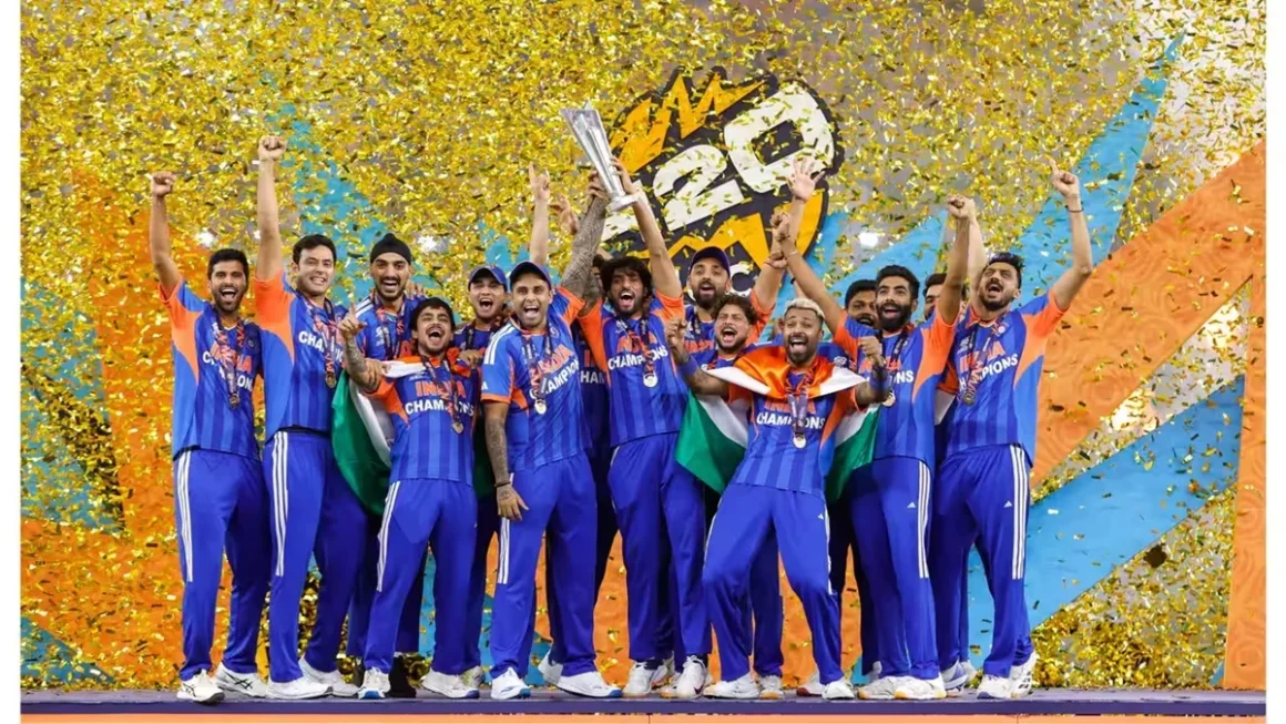 BCCI Prize Money: विश्व विजेता टीम इंडिया पर धनवर्षा; जानें किसे मिलेंगे कितने करोड़ रुपये