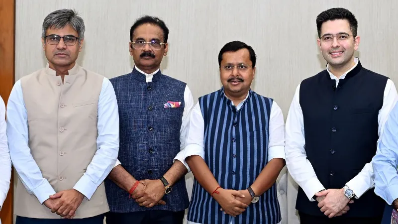 BJP AAP News Today : राज्यसभा में आम आदमी पार्टी को बड़ा झटका, राघव चड्ढा समेत 7 सांसदों का भाजपा में विलय