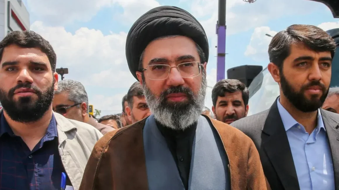 Iran-US War: मोजतबा खामेनेई ने भरी हुंकार, कहा- “हम युद्ध नहीं चाहते, पर दुश्मन को माफ भी नहीं करेंगे!”