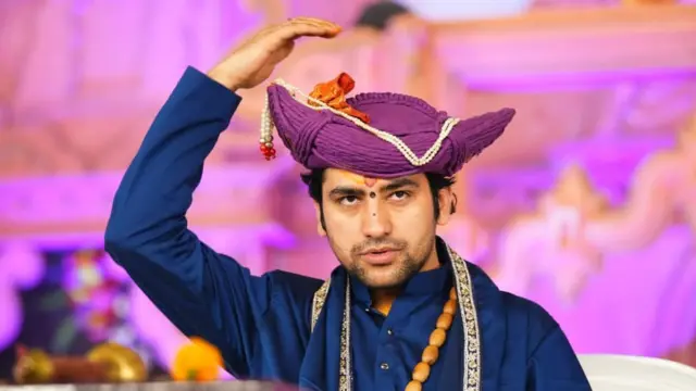 Dhirendra Shastri News : ‘कॉकरोच जनता पार्टी’ के गठन पर धीरेंद्र शास्त्री का कटाक्ष, कहा – देश में इस तरह के राजनीतिक भटकाव है
