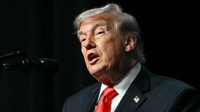 Trump Iran War : ईरान युद्ध पर ट्रम्प को बड़ा झटका, अमेरिकी संसद ने सैन्य शक्तियों पर लगाया अंकुश