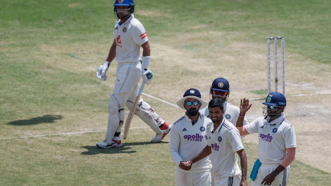 IND vs AFG Test : भारतीय क्रिकेट टीम ने अफगानिस्तान को पारी और 300 रनों से रौंदा, रचा नया इतिहास