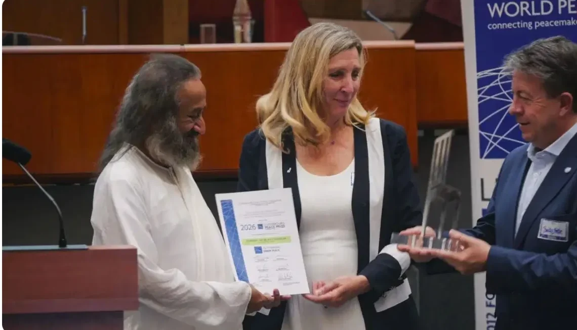 Luxembourg Peace Prize : 182 देशों में शांति का संदेश, श्री श्री को मिला सबसे बड़ा वैश्विक सम्मान