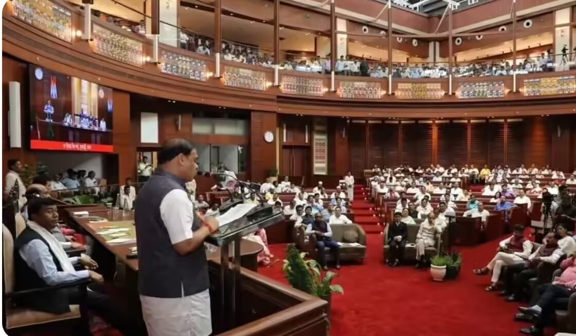 Assam News : एक से ज्यादा शादी पर जाएगी सरकारी नौकरी, बीजेपी शासित राज्य का बड़ा और सख्त फैसला