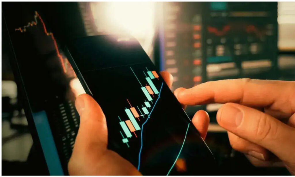 Stock Market : भारतीय शेयर बाजार में सप्ताह की शानदार शुरुआत, सेंसेक्स और निफ्टी ने दर्ज की जोरदार बढ़त